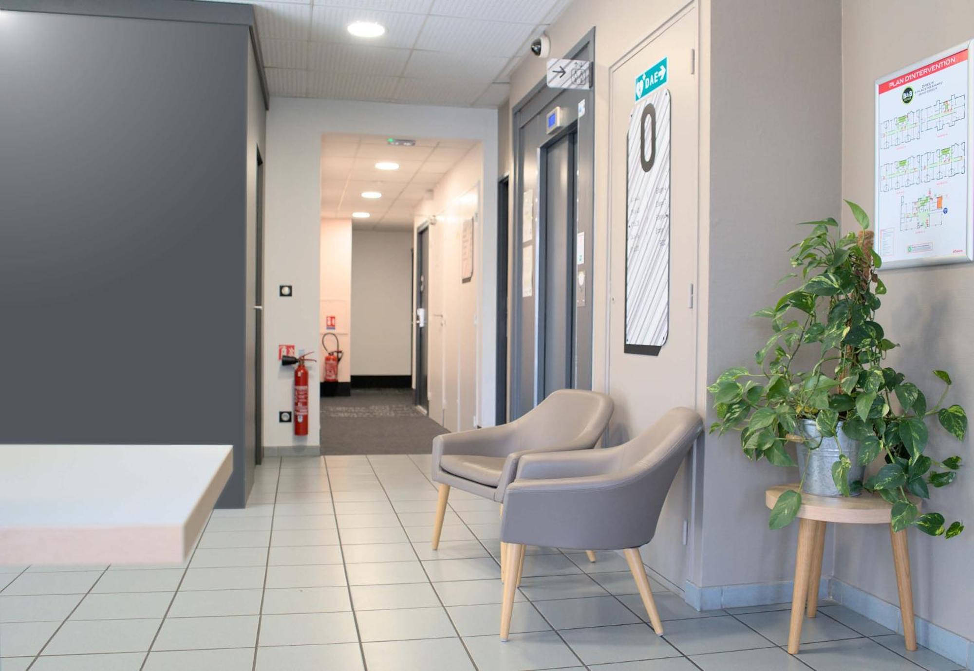 B&B Hotel Dreux Centre Экстерьер фото